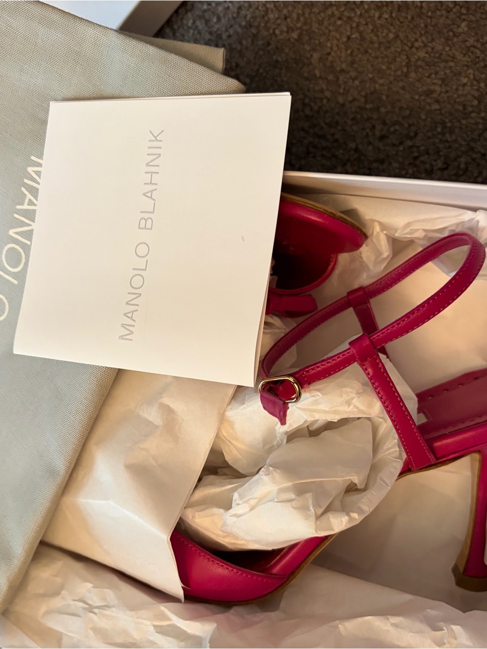 Manolo Blahnik Hot Pink leather Strappy Heels with Bow - Picture 14 of 16